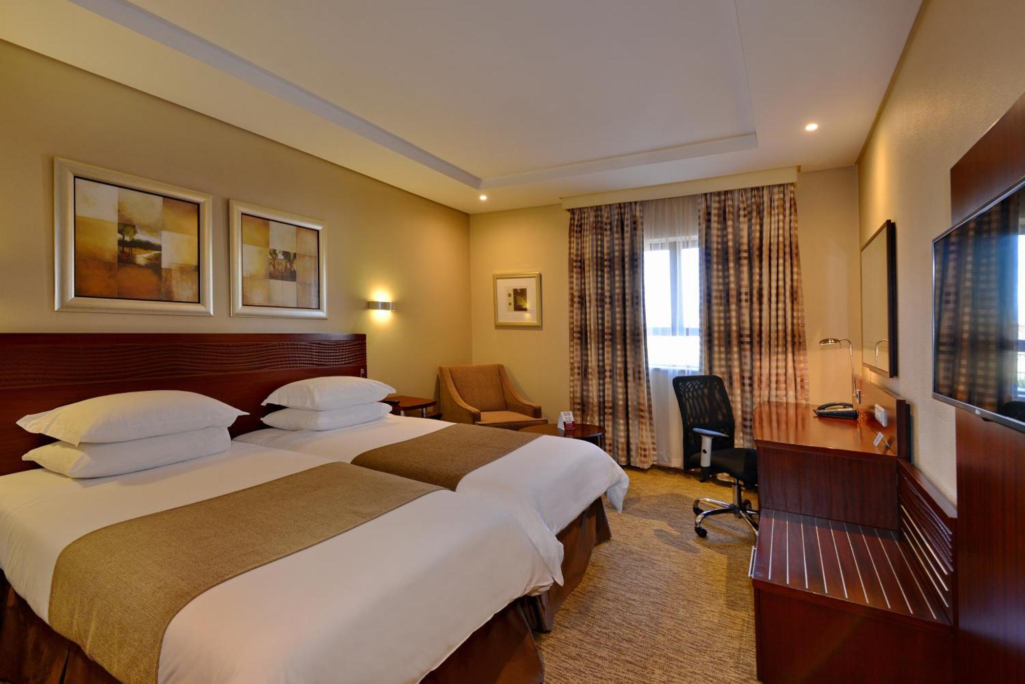 ซิตี้ ลอดจ์ โฮเต็ล โยฮันเนสเบิร์ก แอร์พอร์ต มาร์บาร่า โร้ด Hotel เคมป์ตัน พาร์ค ภายนอก รูปภาพ